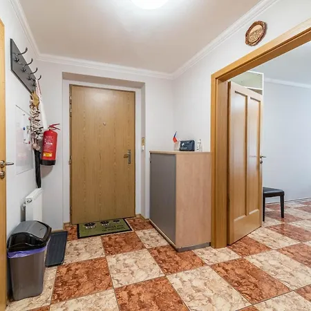Apartman Blizko Centra Prahy Prague Exterior photo